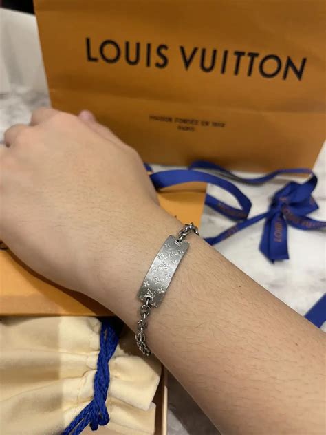 กําไลข้อมือผู้ชาย louis vuitton|louis vuitton online shopping.